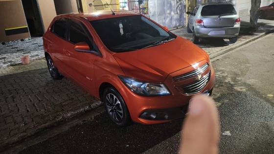 CHEVROLET ONIX 1.4 MPFI LTZ 8V FLEX 4P MANUAL